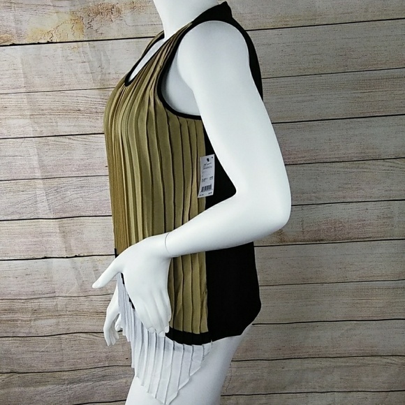 NY Collection top cap sleeve size medium - Picture 3 of 8